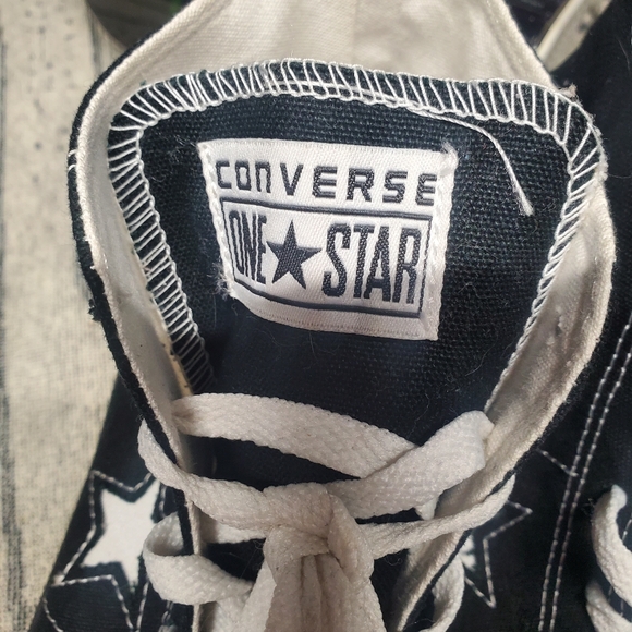 Black High top Converse - Picture 3 of 6